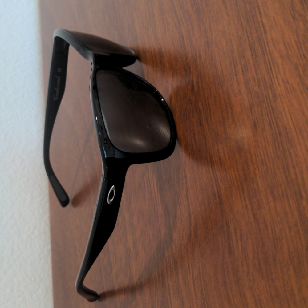 Women's Oakley Forehand Sunglasses